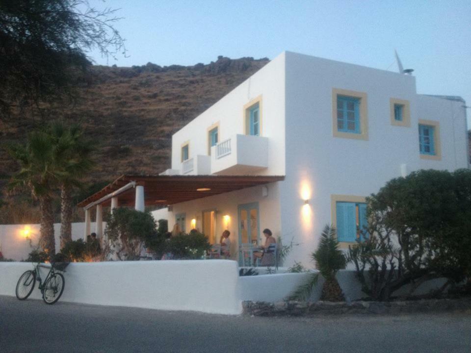Oklaca Patmos Beach Rooms Скала Экстерьер фото