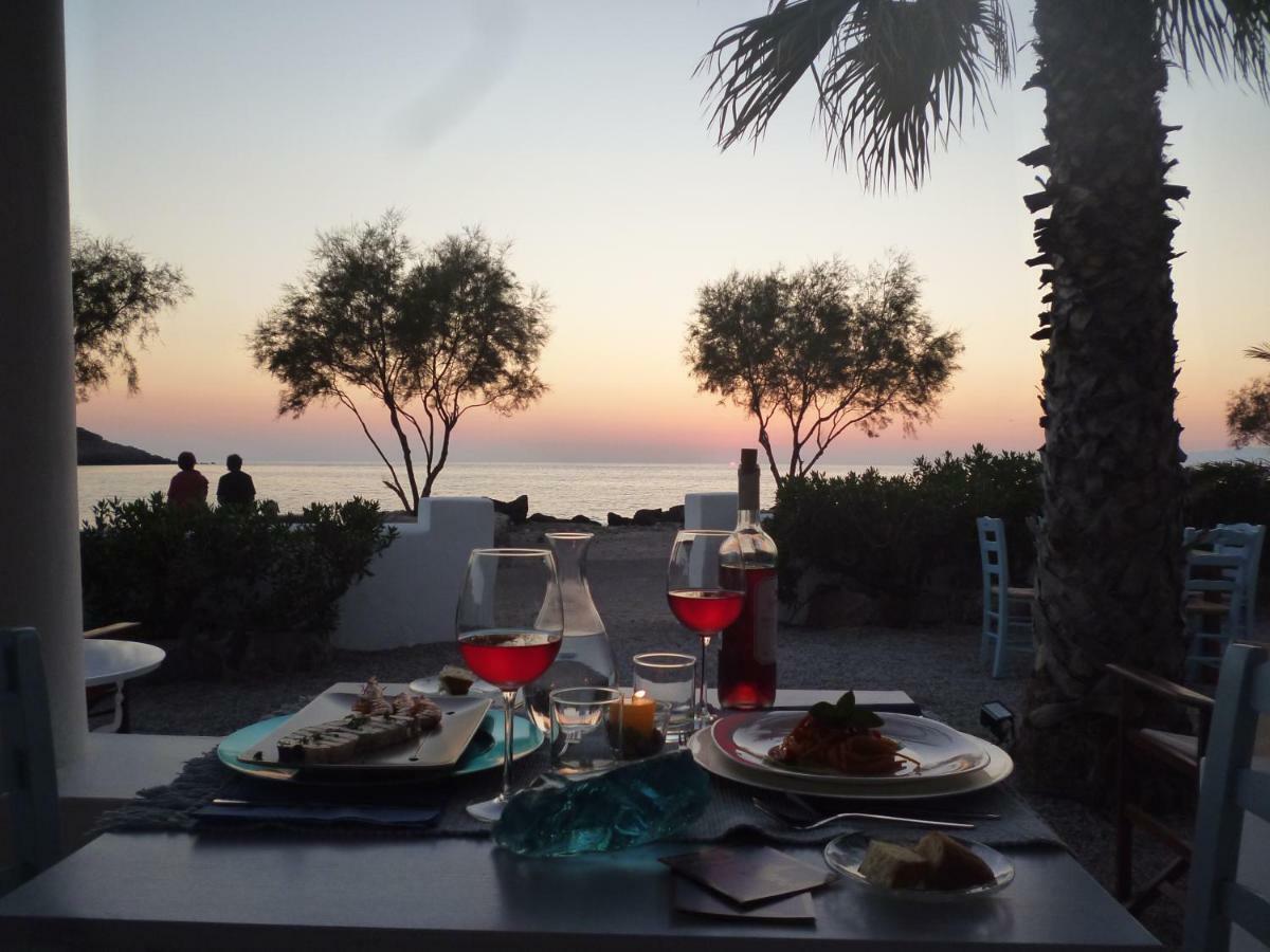Oklaca Patmos Beach Rooms Скала Экстерьер фото